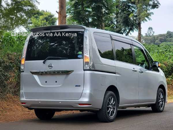 2016 NISSAN SERENA