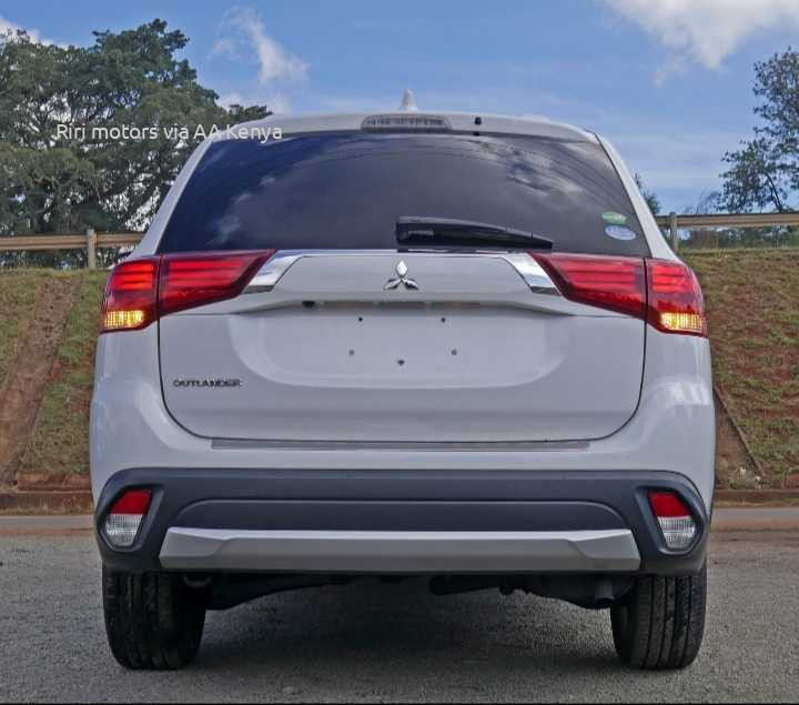 2016 MITSUBISHI OUTLANDER