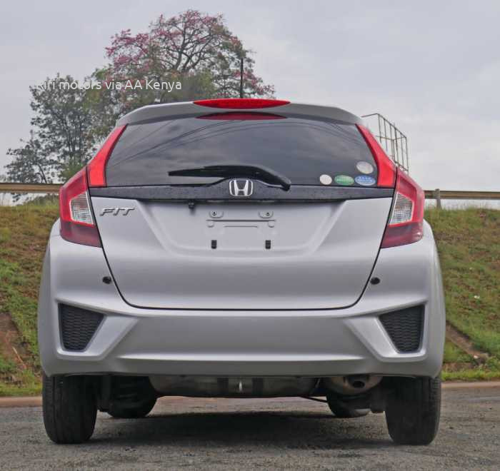 2016 HONDA FIT