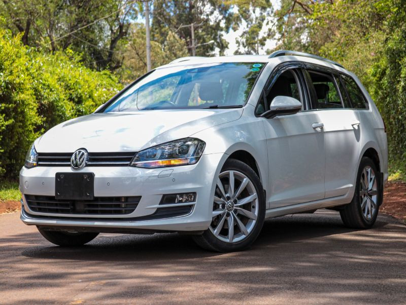 2015 VOLKSWAGEN GOLF